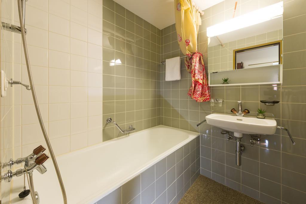 Postgebaeude Apartamento Grächen Exterior foto