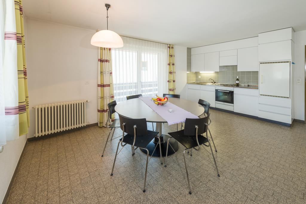 Postgebaeude Apartamento Grächen Exterior foto